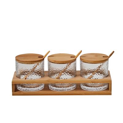 China Sustainable Plant Outlet Glass Spice Jar With Wood On Kitchen Dining Room for sale