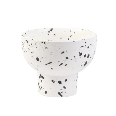 China European And American Cream Ceramic Salad Bowl Sustainable Style Ceramic Bowls for sale