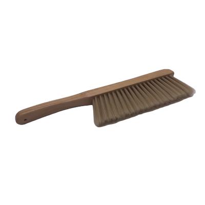 China 2022 Viable New Portable Household Bed Dust Sweep Sweep Wooden Handle Cleaning Brush for sale