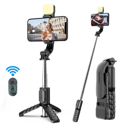 China Selfie Stick Tripod with Led Fill Light 2 in 1 Compact Wireless Flexible Selfie Stick Tripod with Remote Control Selfie Stick with Led Fill Light for sale