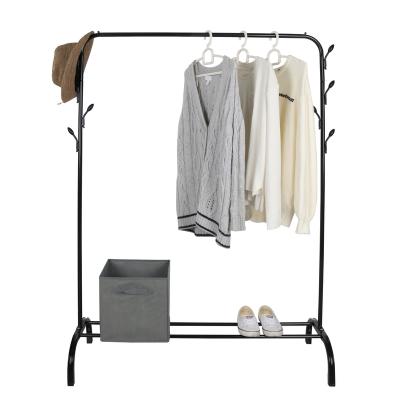 China Modern Multifunctional Single Pole Floor Iron Clothing Display Rack Black Garment Rack With Low Price for sale