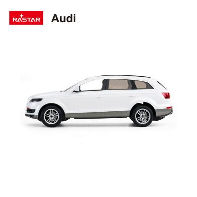 China Eco-friendly Material Rastar Audi Q7 Licensed Toy Vehicle Mini RC Model Car for sale