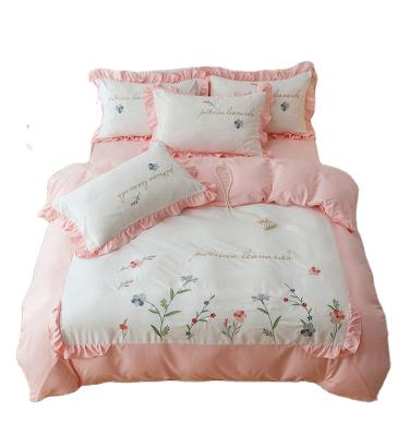 China 2022 New Design 2022 Roman Embroidery Cotton Nondisposable Korean Style Flat Sheet Comforter Cover Set Lovely Girl Bedding Set for sale