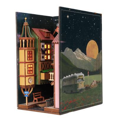 China DIY TOY DIY Book Nook Shelf Insert Dollhouse Assembled Wooden 3D Puzzle Elf Library Book Nook for sale