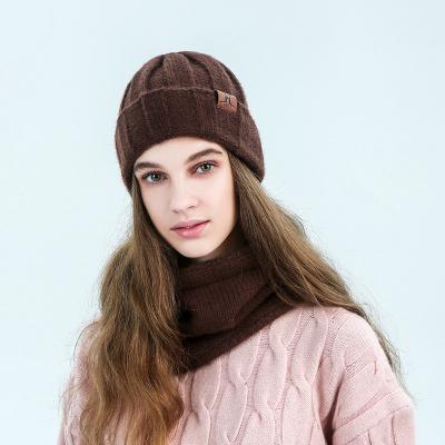 China COMMON Amazon Tending Products Wholesale European Custom Beauty Scarf Hat Knitted Display 3 Pcs Knitting Twinter Hats And Scarf Set for sale