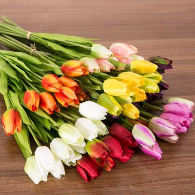 China Mini Tulip Artificial Flowers For Wedding Natural Decoration Artificial Flower Touch Flower China for sale