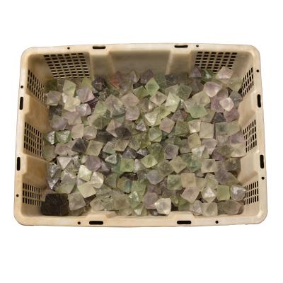 China China Wholesale Raw Healing Fluorite Natural Chunky Crystal Crafts Piedras Chakras for sale