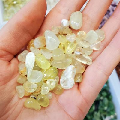 China Wholesale High Quality Xiuyan Jade Polished Chip Healing Stone Bulk Natural Crystals From China for sale