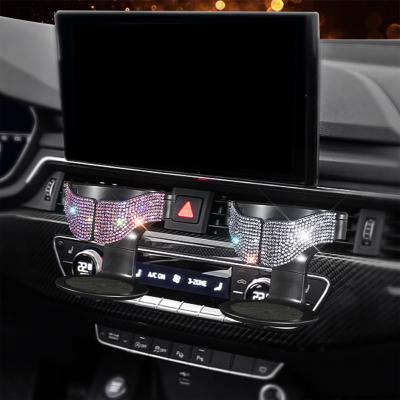 China Durable Drinks Holder Stand Bling Supplies Auto Car Cup Car Styling Cup Holder Tray For Car for sale