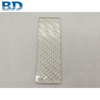 China Modern Kitchen Shower Rectangle Patterned Texture Glass Tile for sale