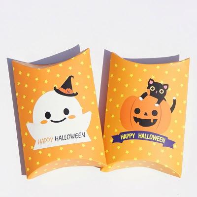 China Recyclable Cute Halloween Cartoon Candy Cardboard Gift Pack Pillow Paper Strip Black Paper Box With Handle for sale