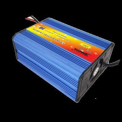 China Qi YongFa 2 in 1 Adjustable Car Battery 12v 10A Smart Battery Charger for sale