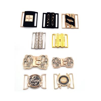 Cina Fashion Decorations Crystal Buckle For Belt Cavity Wholesale High Quality Metal Custom Western Belt Buckle in vendita