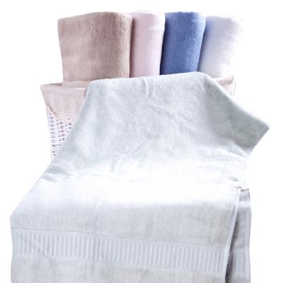 China Compressed Soft Comfortable Bamboo Cotton Backed 4 Star Hotel Bath Towel for sale