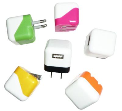 China Cute Smart Size Universal Folding Wall Charger Power Supply Adapter In Dice Shape for sale