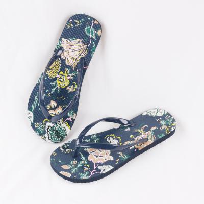 China Fashion Trend Custom Rubber Flip Flops For Women Summer Beach Bathroom High End Non Slip Wear for sale