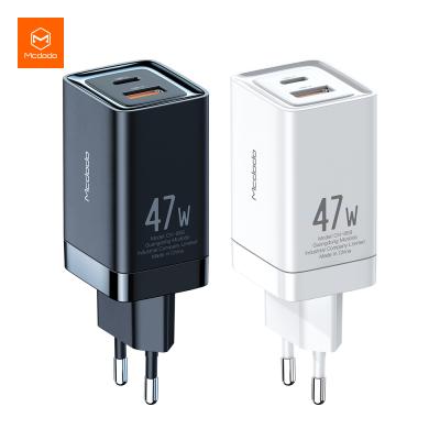 China Mcdodo 47W 45W 30W 18W LAPTOP Fast Charging Mcdodo 47W 45W 30W 18W PD Charger 45W PD Quick Charge Laptop C Usb Charger for sale