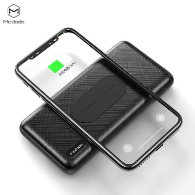 China Fast Charging Support Mcdodo Gift Powerbank Stand 10000mah Power Banks Wireless Fast Charging Power Banks for sale