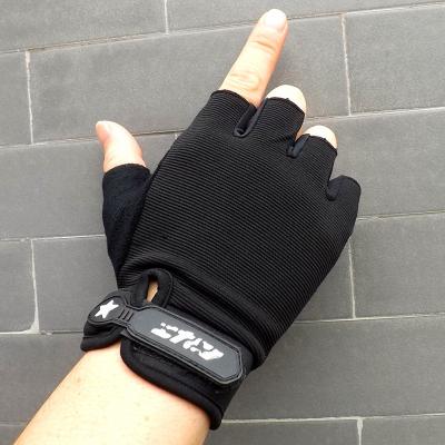 China Unisex Fitness Gloves Weightlifting Gym Gloves Grip Palm Fitted Gloves for sale