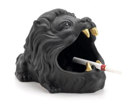 China Creative Eco-friendly Cartoon Lion Shaped Ceramic Ashtray Office Club Ashtray KTV Ashtray for sale