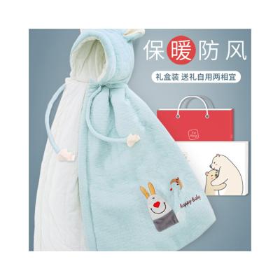 China Spring and autumn and windproof baby coat cloak is held by baby autumn and winter cute windproof shawl Lh867 for sale