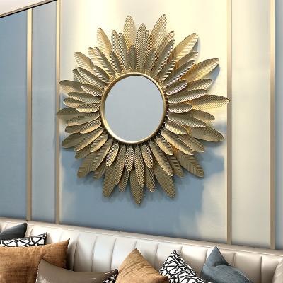 China Samll Quantity Acceptable Wall Mirror Home Life Deco Decorative Leaf Design Shaped Metal Framed Mirror Wall Hanging for sale