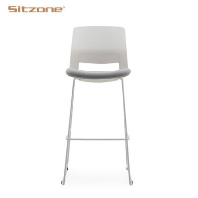 China High quality modern metal base metal frame high bar stool plastic chairs for sale for sale