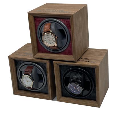 China Modern 1+0 New Automatic Watch Winder Box Case Holder Gift Display Wristwatch Winder Mechanical Watch Quiet Motor for sale