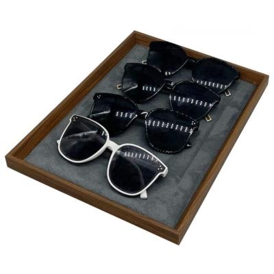 China Durable Wood Jewelry Earring Display Stand Tray Jewelry Storage Glasses Sunglasses Organizer Case Ring Holder Display Plate for sale