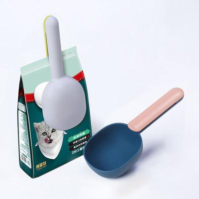 China Dog Feeding Spoon Cat Food Spoon Mutli-Function Portable Pet Dog Food Supplies Sustainable Scoop Shovel With Bag Clip Pet Sealing Feeders for sale