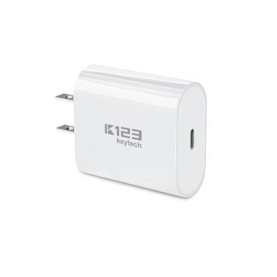 China 18W USB Mobile Phone Charger QC3.0 Outdoor Charging CE/FCC/ROHS Highlight for sale