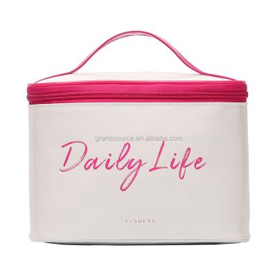 China Fashion personalityl cosmetic bag for women makeup organizer for sale