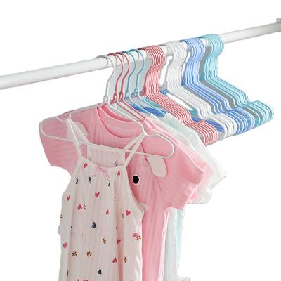 China Modern China Garment Hacked Me KNOW Baby PE Powder Coated Metal Hanger for sale