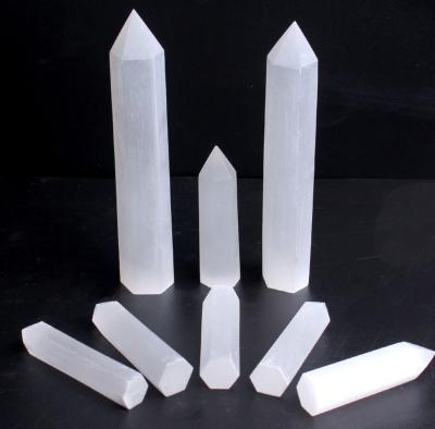 China Unique Natural China Gypsum Selenite Wand Healing Gift 5-12cm Crystal Gemstone Reiki Chakra White for sale