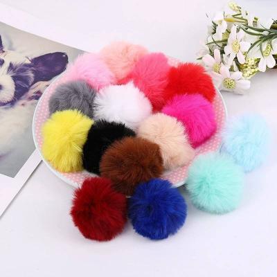 China Pom Pom Keyring Fuzzy Pink Fur Puffball Keychain Pom Pom Keyring Fuzzy Pink Fur Hairy Key Chain Ball Key Chains Souvenir Gifts Promotion for sale