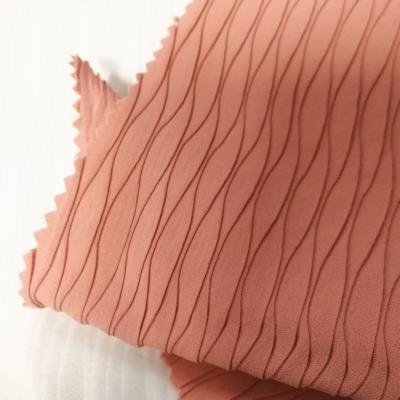 China Anti Static Draping Property 300D Pure Crimped Crimped Pleated Anti Pilling Fabric for sale