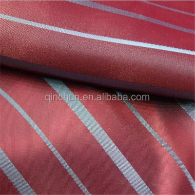 China Jacquard Anti-Static Polyester Squishy Suit Striping Cloth Dobby Lining Fabric for sale