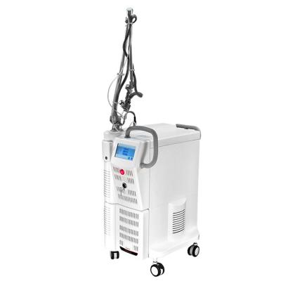 China Skin Tightening 2020 10600nm Multifunction Fractional Co2 Laser Machine Dermatology Laser Device for sale