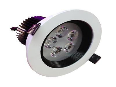 Chine La puissance élevée Dimmable rond LED a enfoncé luminosité des plafonniers l'intense 5x1W à vendre