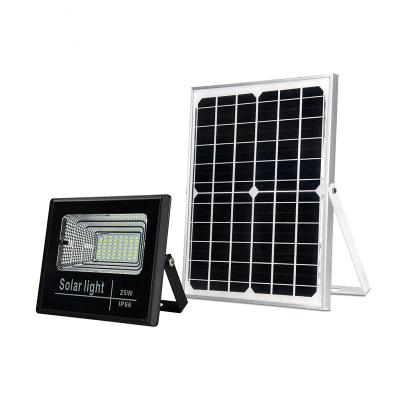 China Solar Powered Flood Light IP67 IP65 Waterproof Remote Control Outdoor Floodlight High Lumen LED Solar Powered Flood Lamp For Garden for sale