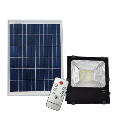 China Landscaping Garden Night Lighting 10W 20W 30W 50W 100W 150W Solar Led Flood Light for sale