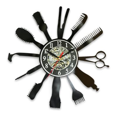 China Antique Hairdresser Barber Wall Art Clock Barber Shop Wall Clock Decorative Style for sale