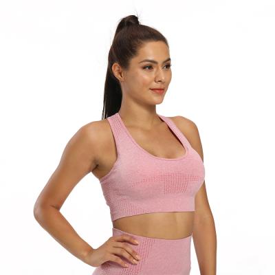 China Breathable Breathable Yoga Set Sports Bra And Short Leggings Women Gym Set Gray for sale