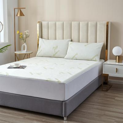 China Customized Waterproof Hypoallergenic Waterproof Bamboo Mattress Protector for sale