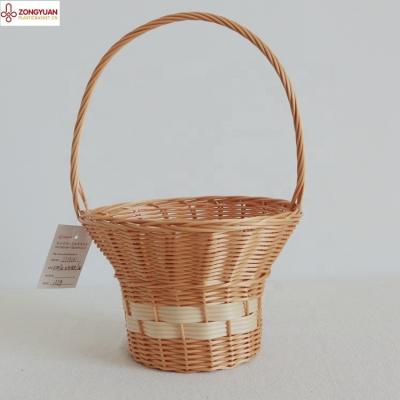 China Viable Wholesale Cheap Environment Birthday Rattan Gift Basket for sale