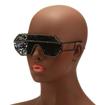 China New DIY Luxury Oversized Sexy Rhinestone Decoration Big Frame Girls Ladies Lace Up Glass Sades Party Personal Women Sexy Sunglasses for sale