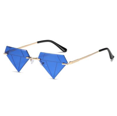 China New Fashion UV400 Gradient Diamond Shape Punk Hip Hop Men Women Vintage Glass Street Rimless Color Sunglasses for sale