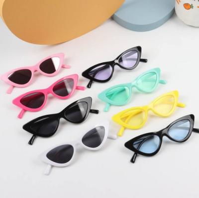 China Vintage New Small Frame UV400 Unisex Fashion Kids Sunglasses Cat Eye Custom Logo Kids UV Lenses for sale