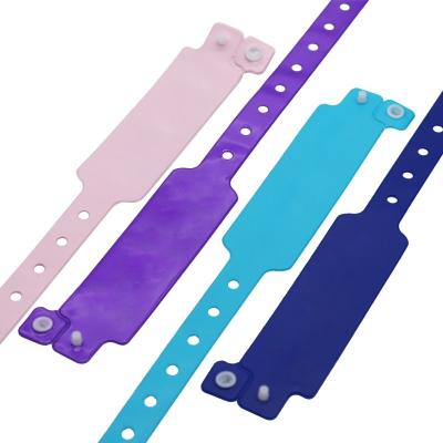 China Custom Disposable Wristband with Snap Lock Closure and Silk Screen Printing Options for sale