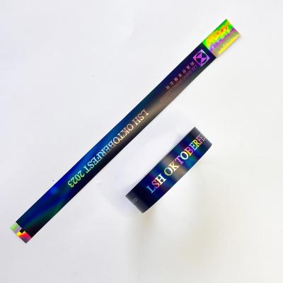 中国 Neon Rainbow Laser Glitter Custom Festival Bracelets for Event Concert , Disposable Music Festival Wristband 販売のため